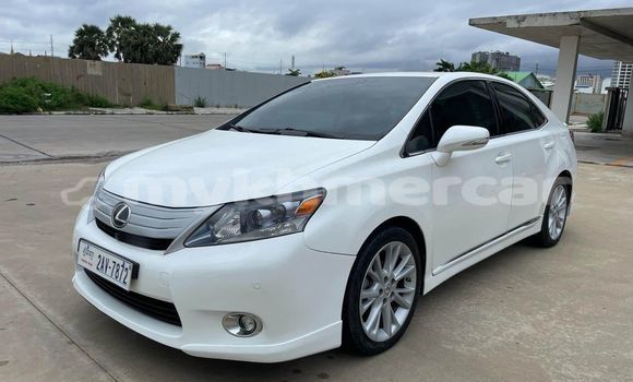 Buy Used Lexus HS White Car in Bavet in Svay Rieng Province Buy Used Lexus HS White Car in Bavet in Svay Rieng Province