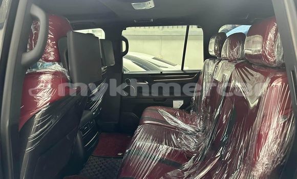 Buy Used Lexus LX 570 Black Car in Banteay Meanchey in Banteay Meanchey Province Buy Used Lexus LX 570 Black Car in Banteay Meanchey in Banteay Meanchey Province