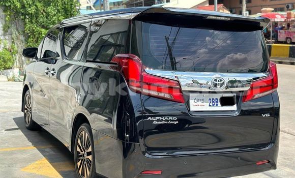 Buy Used Toyota Alphard Black Car in Bavet in Svay Rieng Province Buy Used Toyota Alphard Black Car in Bavet in Svay Rieng Province