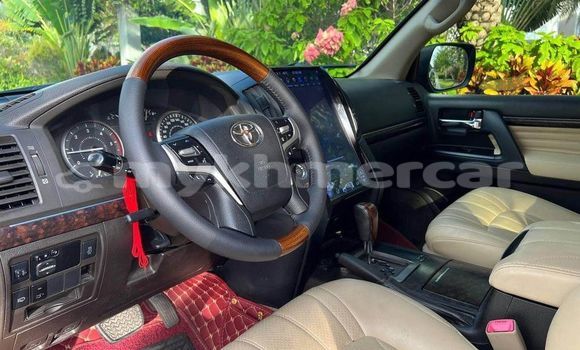 Buy Used Toyota Land Cruiser Prado Black Car in Bavet in Svay Rieng Province Buy Used Toyota Land Cruiser Prado Black Car in Bavet in Svay Rieng Province