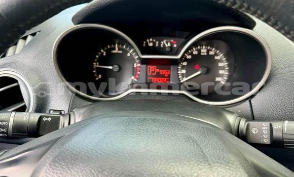 Buy Used Mazda BT-50 White Car in Chbar Mon in Kampong Speu Province Buy Used Mazda BT-50 White Car in Chbar Mon in Kampong Speu Province