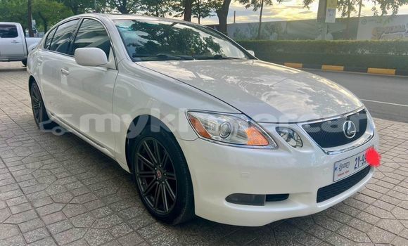 Buy Used Lexus GS White Car in Battambang in Battambang Province Buy Used Lexus GS White Car in Battambang in Battambang Province