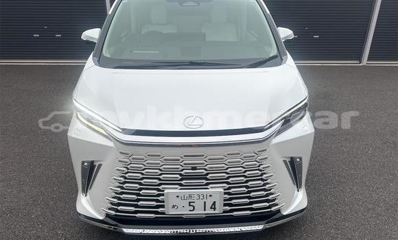 Buy Used Lexus LC White Car in Phnom Penh in Phnom Penh Buy Used Lexus LC White Car in Phnom Penh in Phnom Penh