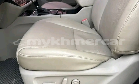 Buy Used Kia Carnival Other Car in Khŭm Sráng in Kampong Speu Province Buy Used Kia Carnival Other Car in Khŭm Sráng in Kampong Speu Province