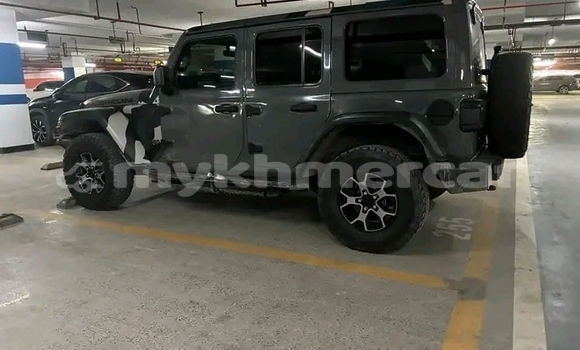 Buy Used Jeep Renegade Black Car in Kep in Kep Province Buy Used Jeep Renegade Black Car in Kep in Kep Province