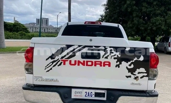 Buy Used Toyota Tundra Other Car in Kampong Chhnang in Kampong Chhnang Province Buy Used Toyota Tundra Other Car in Kampong Chhnang in Kampong Chhnang Province