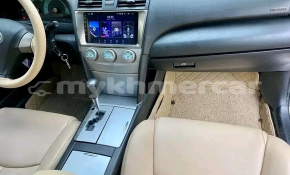 Buy Used Toyota Camry White Car in Cheom Ksan in Preah Vihear Province Buy Used Toyota Camry White Car in Cheom Ksan in Preah Vihear Province