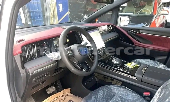 Buy Used GAC Trumpchi GS8 White Car in Moung Ruessei in Battambang Province Buy Used GAC Trumpchi GS8 White Car in Moung Ruessei in Battambang Province