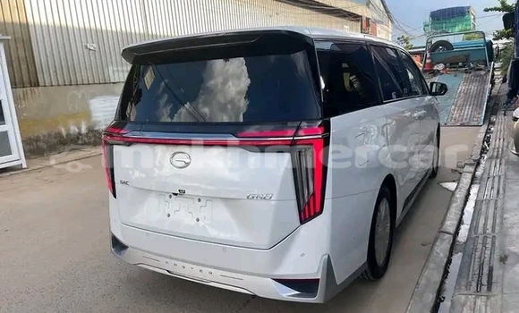 Buy Used GAC Trumpchi GS8 White Car in Moung Ruessei in Battambang Province Buy Used GAC Trumpchi GS8 White Car in Moung Ruessei in Battambang Province