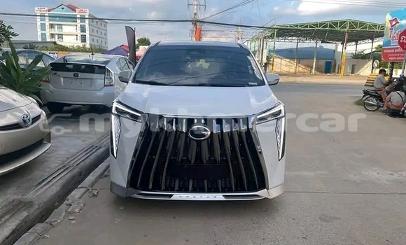 Buy Used GAC Trumpchi GS8 White Car in Moung Ruessei in Battambang Province Buy Used GAC Trumpchi GS8 White Car in Moung Ruessei in Battambang Province