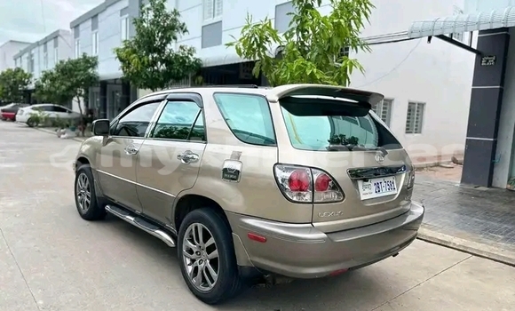 Buy Used Lexus RX 300 Other Car in Koulen in Preah Vihear Province Buy Used Lexus RX 300 Other Car in Koulen in Preah Vihear Province