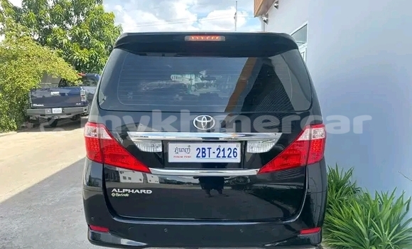 Buy Used Toyota Alphard Black Car in Khŭm Sráng in Kampong Speu Province Buy Used Toyota Alphard Black Car in Khŭm Sráng in Kampong Speu Province