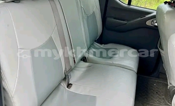 Buy Used Nissan Frontier White Car in Cheom Ksan in Preah Vihear Province Buy Used Nissan Frontier White Car in Cheom Ksan in Preah Vihear Province