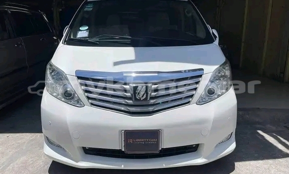 Acheter Occasion Voiture Toyota Alphard Blanc à Kratié, Kratie Province Acheter Occasion Voiture Toyota Alphard Blanc à Kratié, Kratie Province