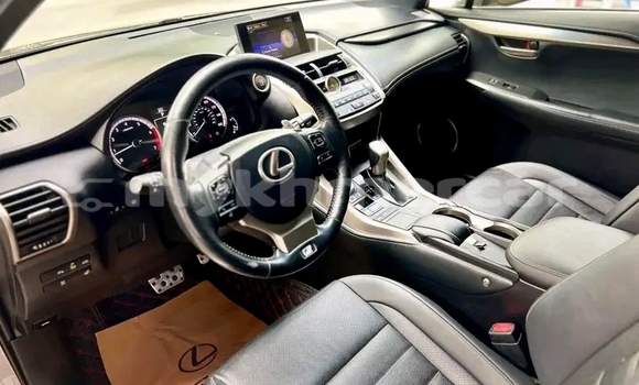 Acheter Occasion Voiture Lexus NX Autre à Chbar Mon, Kampong Speu Province Acheter Occasion Voiture Lexus NX Autre à Chbar Mon, Kampong Speu Province