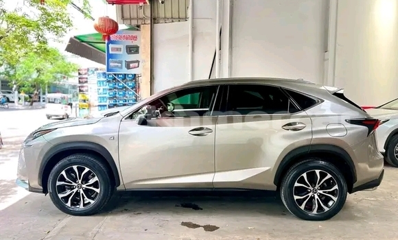 Acheter Occasion Voiture Lexus NX Autre à Chbar Mon, Kampong Speu Province Acheter Occasion Voiture Lexus NX Autre à Chbar Mon, Kampong Speu Province