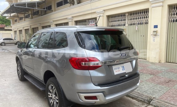 Buy Used Ford Everest Silver Car in Phnom Penh in Phnom Penh Buy Used Ford Everest Silver Car in Phnom Penh in Phnom Penh