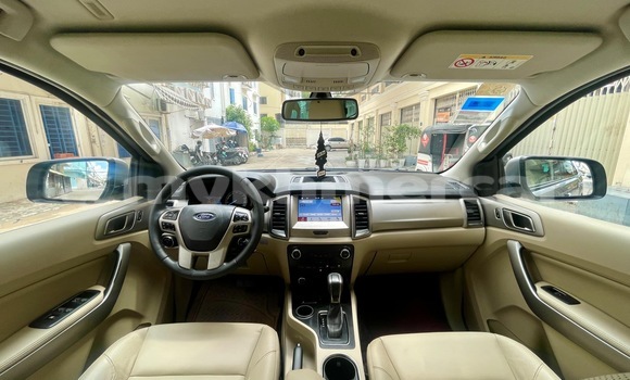 Buy Used Ford Everest Silver Car in Phnom Penh in Phnom Penh Buy Used Ford Everest Silver Car in Phnom Penh in Phnom Penh