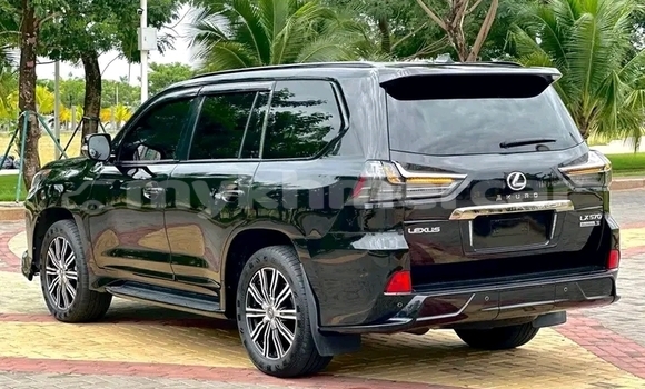 Buy Used Lexus LX 570 Other Car in Chbar Mon in Kampong Speu Province Buy Used Lexus LX 570 Other Car in Chbar Mon in Kampong Speu Province