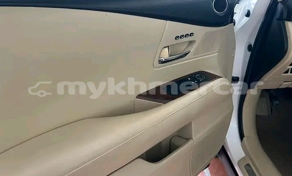 Buy Used Lexus RX 350 White Car in Khŭm Sráng in Kampong Speu Province Buy Used Lexus RX 350 White Car in Khŭm Sráng in Kampong Speu Province
