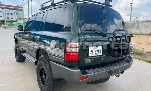 Buy Used Toyota Land Cruiser Other Car in Cheom Ksan in Preah Vihear Province Buy Used Toyota Land Cruiser Other Car in Cheom Ksan in Preah Vihear Province