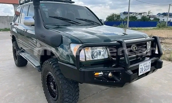 Buy Used Toyota Land Cruiser Other Car in Cheom Ksan in Preah Vihear Province Buy Used Toyota Land Cruiser Other Car in Cheom Ksan in Preah Vihear Province