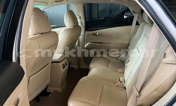 Buy Used Lexus RX 350 White Car in Kep in Kep Province Buy Used Lexus RX 350 White Car in Kep in Kep Province