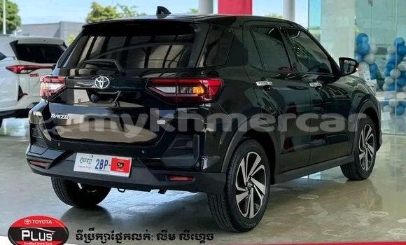 Buy Used Toyota Rush Black Car in Chbar Mon in Kampong Speu Province Buy Used Toyota Rush Black Car in Chbar Mon in Kampong Speu Province