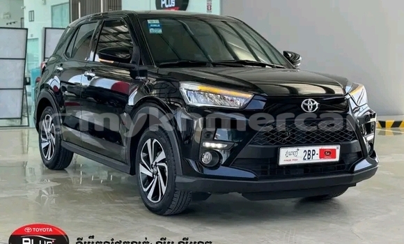 Buy Used Toyota Rush Black Car in Chbar Mon in Kampong Speu Province Buy Used Toyota Rush Black Car in Chbar Mon in Kampong Speu Province