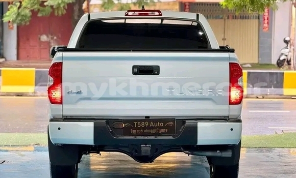Buy Used Toyota Tundra White Car in Cheom Ksan in Preah Vihear Province Buy Used Toyota Tundra White Car in Cheom Ksan in Preah Vihear Province