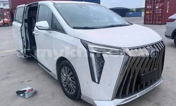 Buy Used GAC Trumpchi GS8 White Car in Cheom Ksan in Preah Vihear Province Buy Used GAC Trumpchi GS8 White Car in Cheom Ksan in Preah Vihear Province