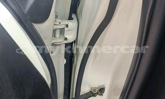 Buy Used Toyota Prius White Car in Cheom Ksan in Preah Vihear Province Buy Used Toyota Prius White Car in Cheom Ksan in Preah Vihear Province