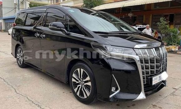 Acheter Occasion Voiture Alpina B10 Autre à Chbar Mon, Kampong Speu Province Acheter Occasion Voiture Alpina B10 Autre à Chbar Mon, Kampong Speu Province