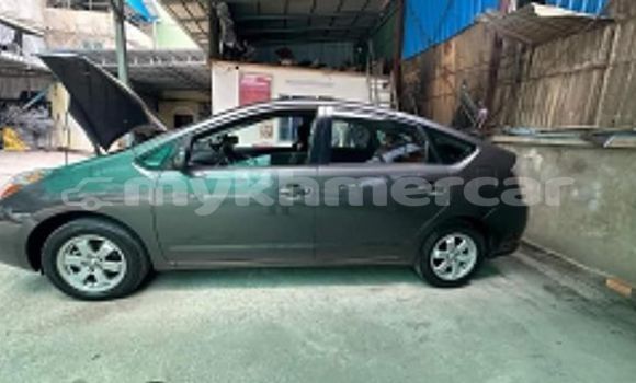 Buy Used Toyota Prius Other Car in Banlung in Ratanakiri Province Buy Used Toyota Prius Other Car in Banlung in Ratanakiri Province