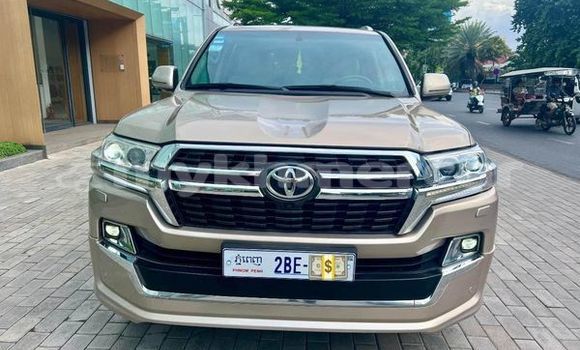 Buy Used Toyota Land Cruiser Other Car in Amleang in Kampong Speu Province Buy Used Toyota Land Cruiser Other Car in Amleang in Kampong Speu Province