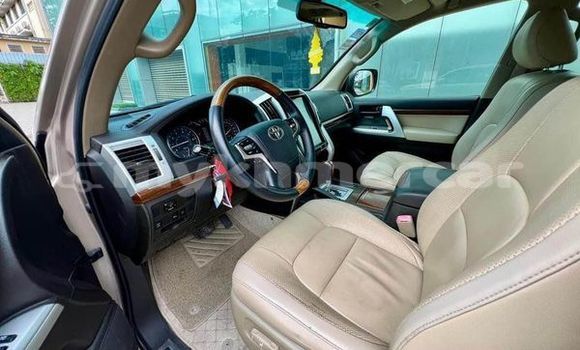 Buy Used Toyota Land Cruiser Other Car in Amleang in Kampong Speu Province Buy Used Toyota Land Cruiser Other Car in Amleang in Kampong Speu Province