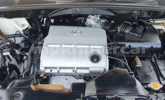 Acheter Occasion Voiture Toyota RAV4 Autre à Bavet, Svay Rieng Province Acheter Occasion Voiture Toyota RAV4 Autre à Bavet, Svay Rieng Province