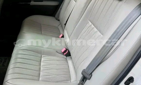 ទិញ បានប្រើ Toyota Prius White ឡាន} ក្នុង Chbar Mon ក្នុង Kampong Speu Province ទិញ បានប្រើ Toyota Prius White ឡាន} ក្នុង Chbar Mon ក្នុង Kampong Speu Province