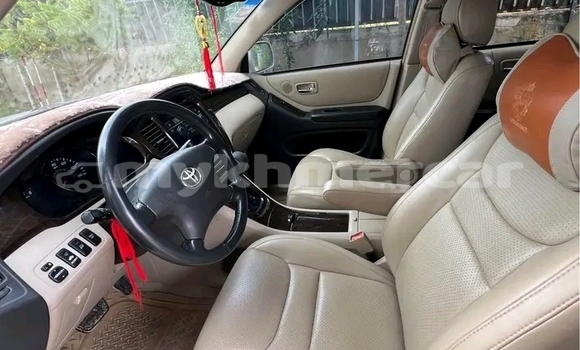 ទិញ បានប្រើ Toyota Highlander Other ឡាន} ក្នុង Chbar Mon ក្នុង Kampong Speu Province ទិញ បានប្រើ Toyota Highlander Other ឡាន} ក្នុង Chbar Mon ក្នុង Kampong Speu Province