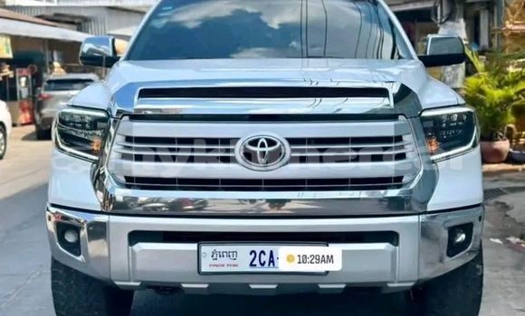 Buy Used Toyota Tundra White Car in KhΕm SrΓ‘ng in Kampong Speu Province Buy Used Toyota Tundra White Car in KhΕm SrΓ‘ng in Kampong Speu Province