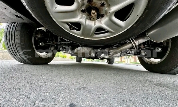 Buy Used Toyota Highlander White Car in Cheom Ksan in Preah Vihear Province Buy Used Toyota Highlander White Car in Cheom Ksan in Preah Vihear Province