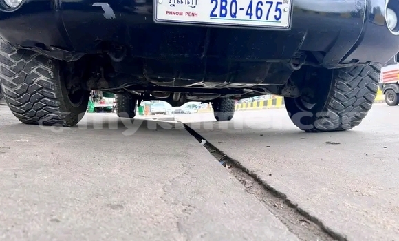 Buy Used Toyota Tundra Black Car in Chbar Mon in Kampong Speu Province Buy Used Toyota Tundra Black Car in Chbar Mon in Kampong Speu Province