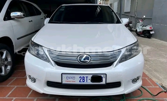 Buy Used Lexus RC F White Car in Chbar Mon in Kampong Speu Province Buy Used Lexus RC F White Car in Chbar Mon in Kampong Speu Province