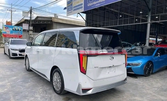 ទិញ បានប្រើ GAC Trumpchi GS8 White ឡាន} ក្នុង Cheom Ksan ក្នុង Preah Vihear Province ទិញ បានប្រើ GAC Trumpchi GS8 White ឡាន} ក្នុង Cheom Ksan ក្នុង Preah Vihear Province