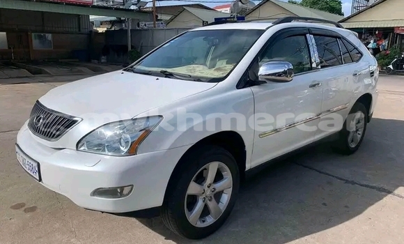 ទិញ បានប្រើ Lexus RX 330 White ឡាន} ក្នុង Khŭm Sráng ក្នុង Kampong Speu Province ទិញ បានប្រើ Lexus RX 330 White ឡាន} ក្នុង Khŭm Sráng ក្នុង Kampong Speu Province