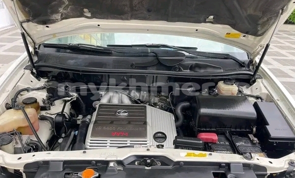 ទិញ បានប្រើ Lexus RX 330 White ឡាន} ក្នុង Chbar Mon ក្នុង Kampong Speu Province ទិញ បានប្រើ Lexus RX 330 White ឡាន} ក្នុង Chbar Mon ក្នុង Kampong Speu Province