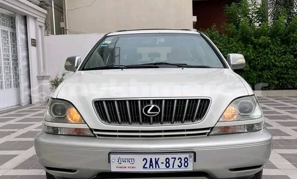 ទិញ បានប្រើ Lexus RX 330 White ឡាន} ក្នុង Chbar Mon ក្នុង Kampong Speu Province ទិញ បានប្រើ Lexus RX 330 White ឡាន} ក្នុង Chbar Mon ក្នុង Kampong Speu Province