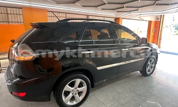 Acheter Occasion Voiture Lexus RX 330 Noir à Cheom Ksan, Preah Vihear Province Acheter Occasion Voiture Lexus RX 330 Noir à Cheom Ksan, Preah Vihear Province