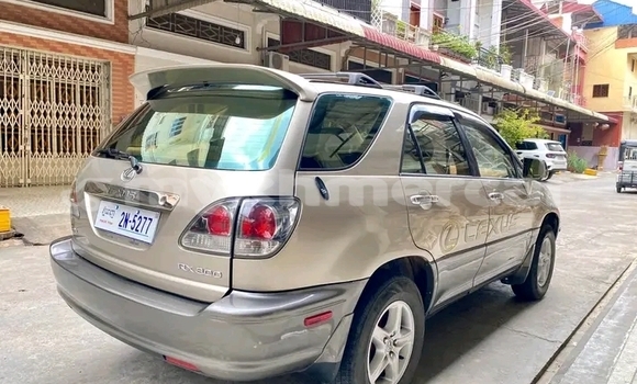 Acheter Occasion Voiture Lexus RX 350 Autre à Moung Ruessei, Battambang Province Acheter Occasion Voiture Lexus RX 350 Autre à Moung Ruessei, Battambang Province