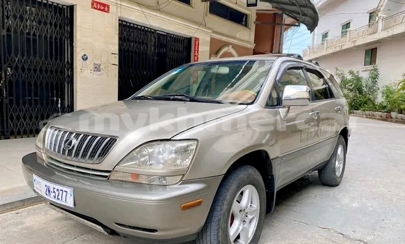 Acheter Occasion Voiture Lexus RX 350 Autre à Moung Ruessei, Battambang Province Acheter Occasion Voiture Lexus RX 350 Autre à Moung Ruessei, Battambang Province